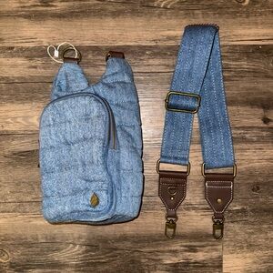 Wanderfull Orginal HydroBag Light Denim Wash with Crossbody Strap NWOT